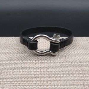 8 Inch Stainless Steel And Leather Shackle Screw Bracelet B1096